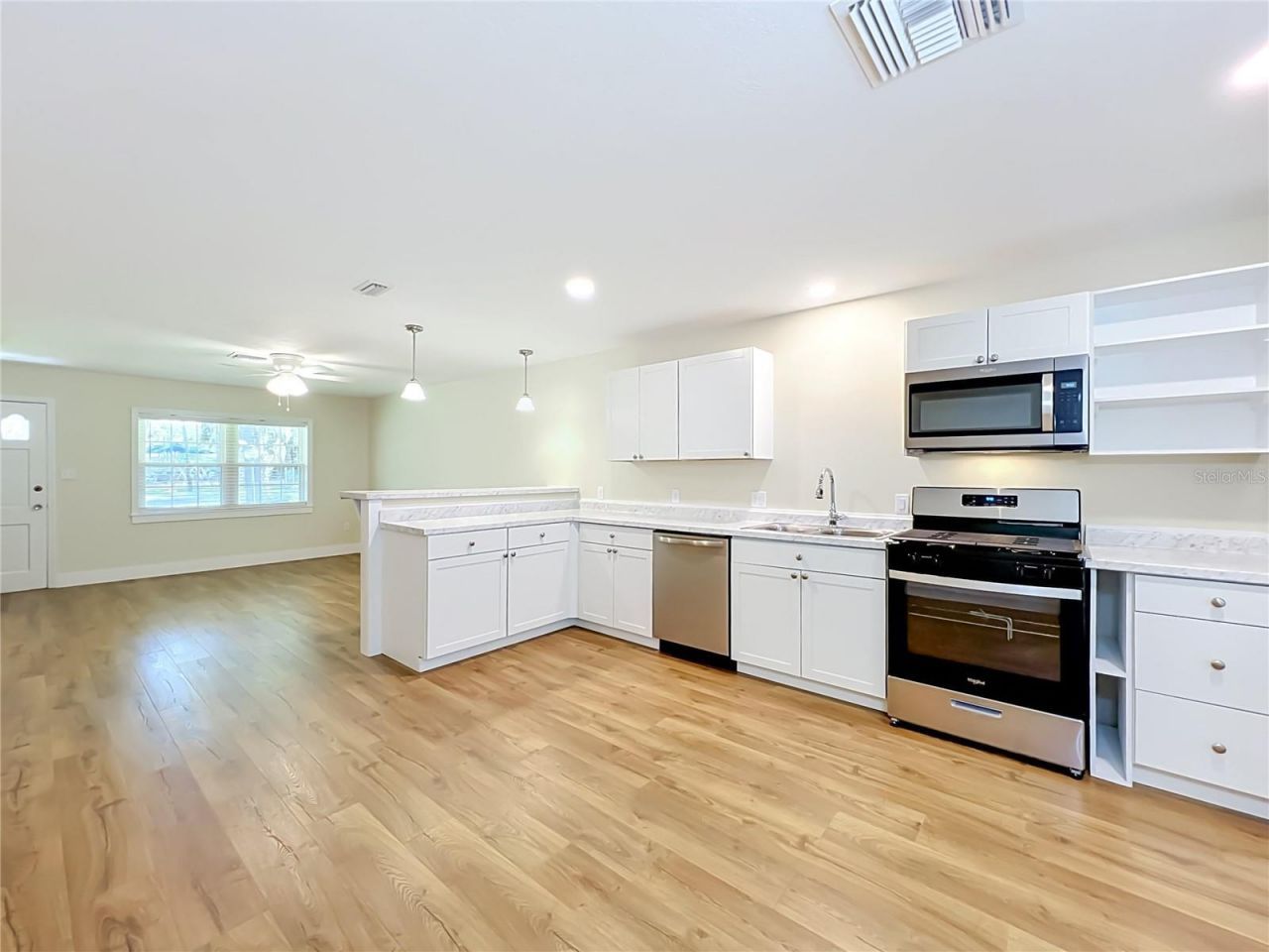450 Liberty Avenue , Unit 3, Mount Dora, FL 32757 Photo