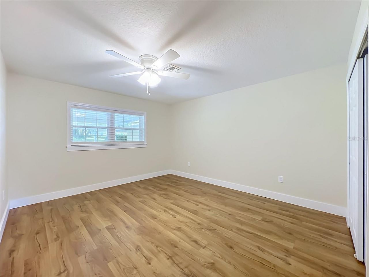 450 Liberty Avenue , Unit 3, Mount Dora, FL 32757 Photo