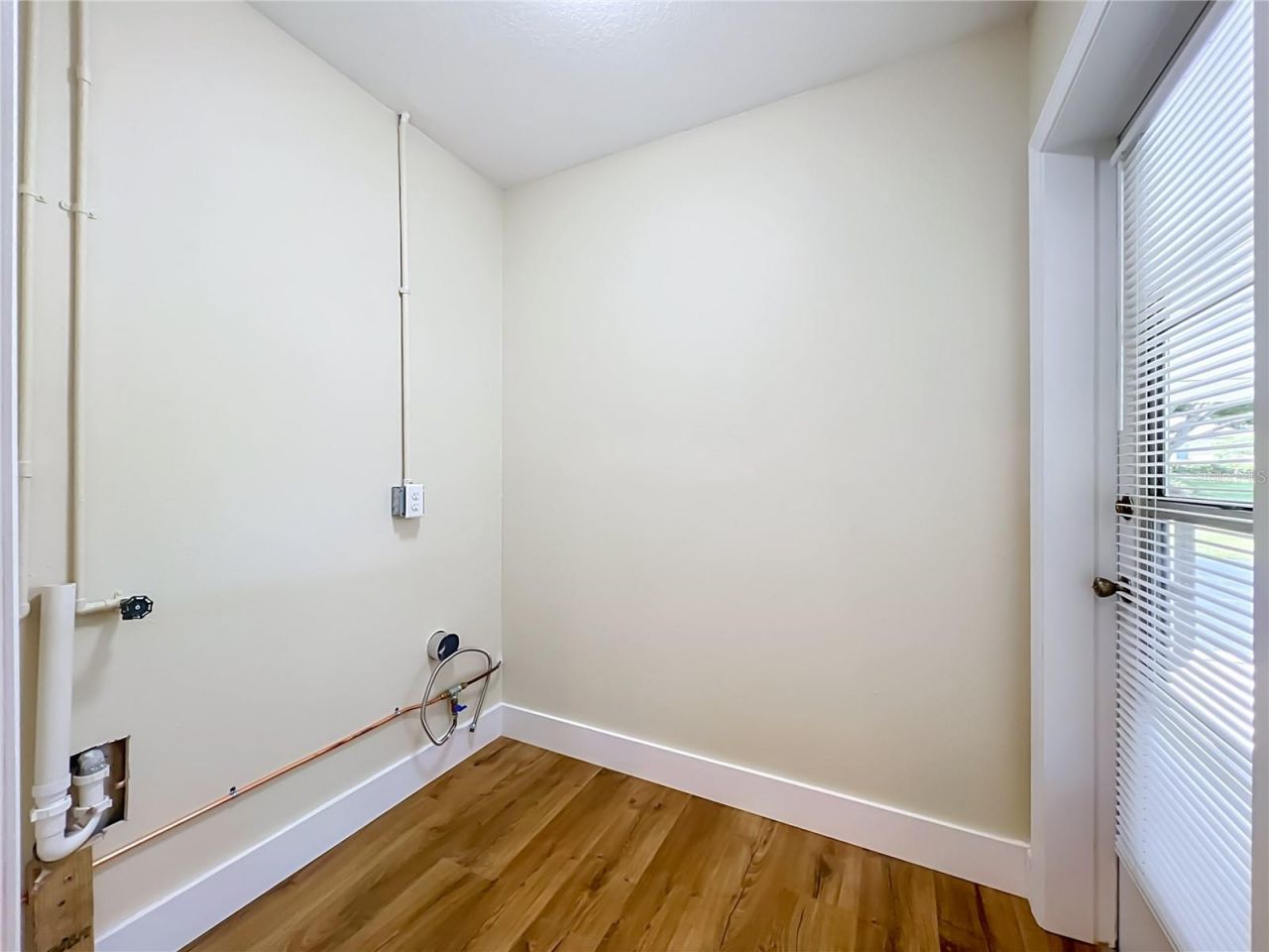 450 Liberty Avenue , Unit 3, Mount Dora, FL 32757 Photo
