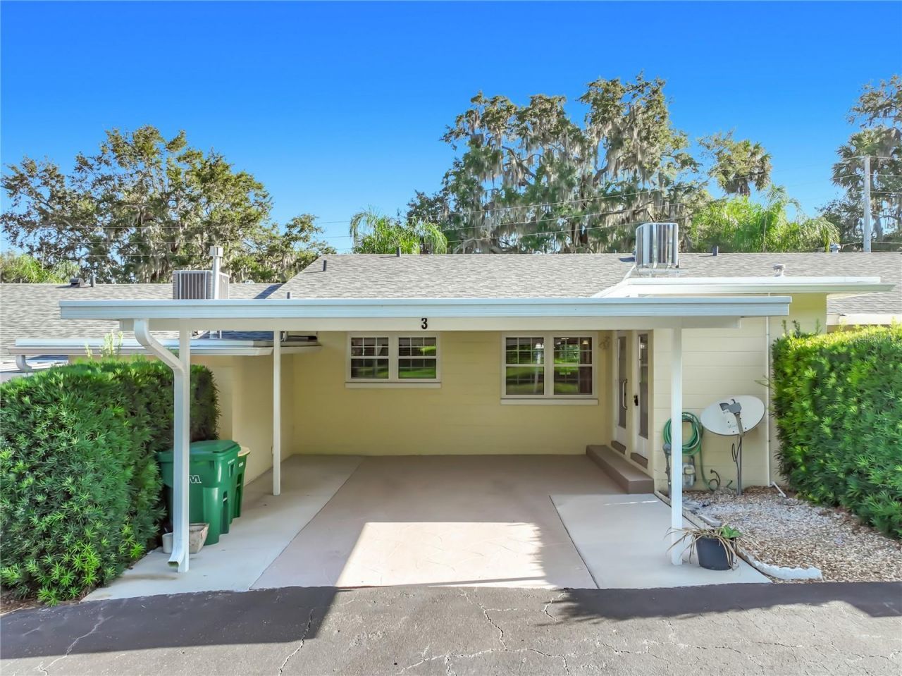 450 Liberty Avenue , Unit 3, Mount Dora, FL 32757 Photo