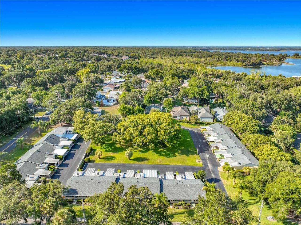 450 Liberty Avenue , Unit 3, Mount Dora, FL 32757 Photo