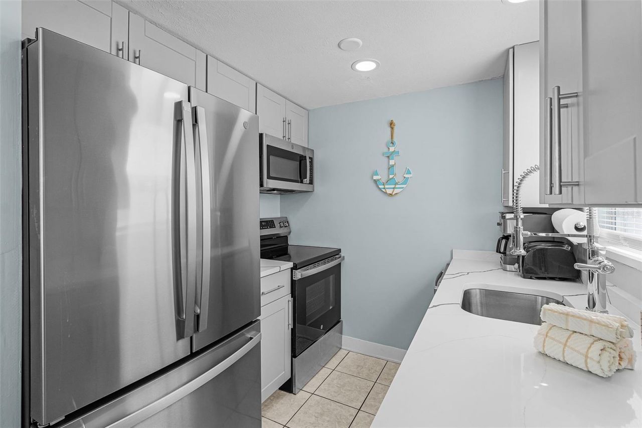6020 Midnight Pass Road, Unit 49, Sarasota, FL 34242 Photo