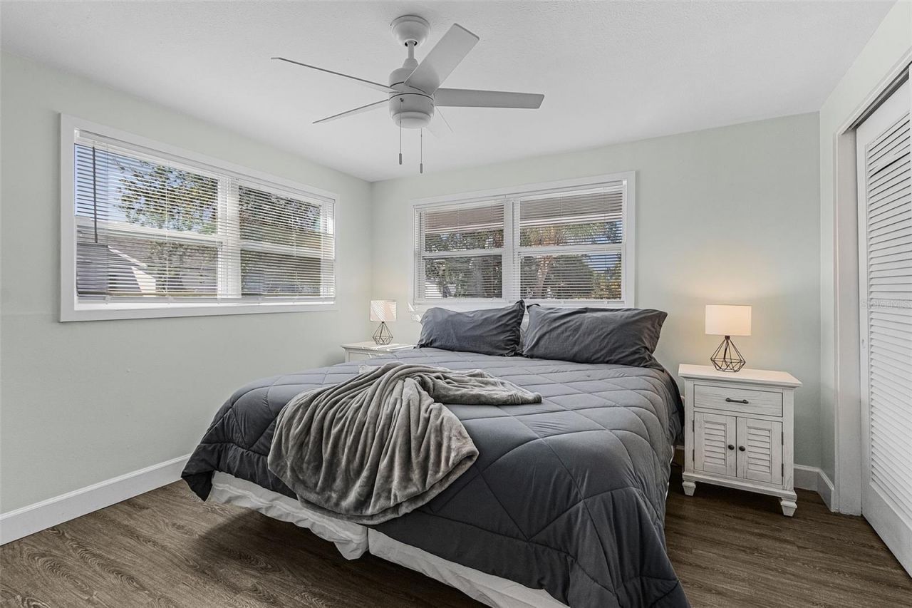 6020 Midnight Pass Road, Unit 49, Sarasota, FL 34242 Photo