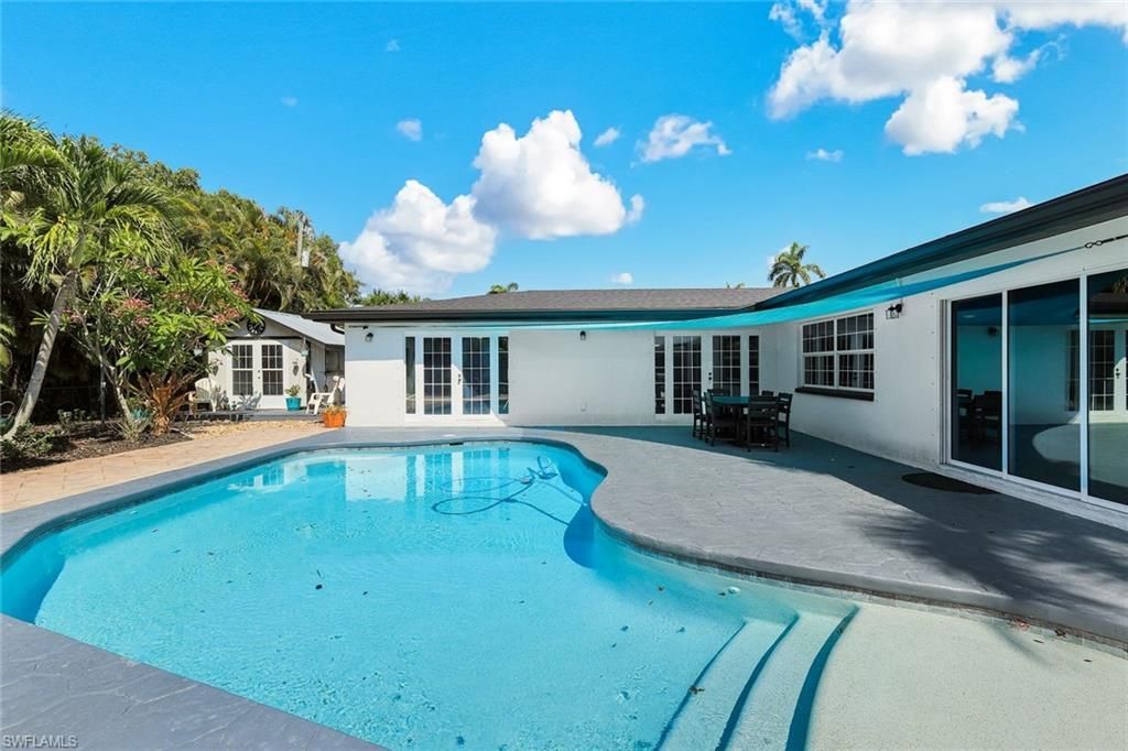 8327 Riviera Ave , Fort Myers, FL 33919 Photo