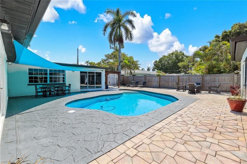 8327 Riviera Ave , Fort Myers, FL 33919 Photo