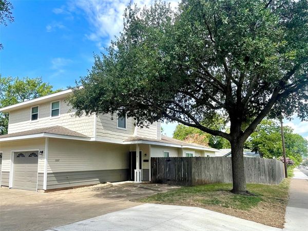1207 W Northloop BLVD, Unit A, Austin, TX 78756