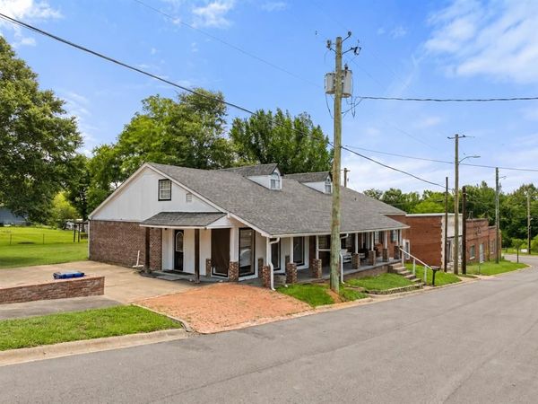 110 Church Street , Winona, TX 75792