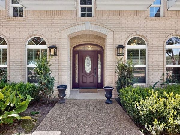 108 Cape Shore Drive, Mabank, TX 75143