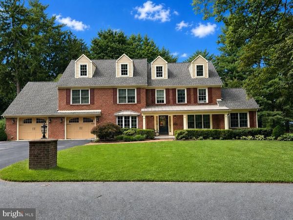 336 E CENTRAL AVENUE, MOORESTOWN, NJ 08057