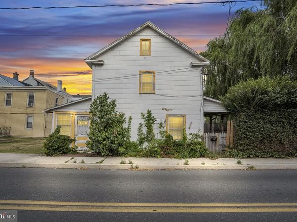 3 S LOCUST STREET, SHIREMANSTOWN, PA 17011
