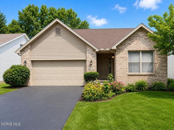 4210 Caravelle Drive , Toledo, OH 43623