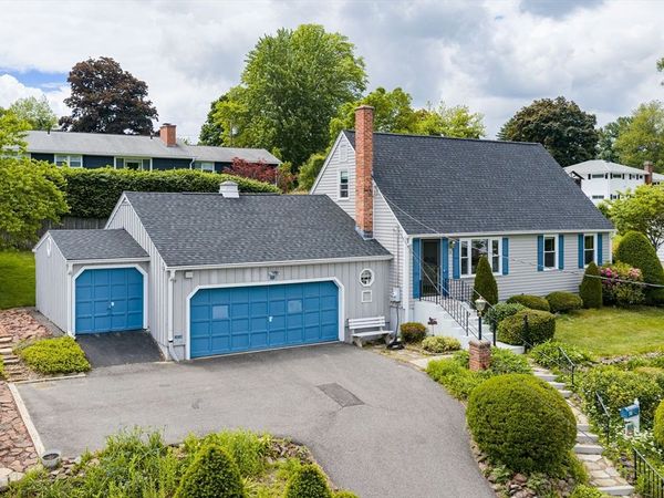 50 Emerson St, Springfield, MA 01118