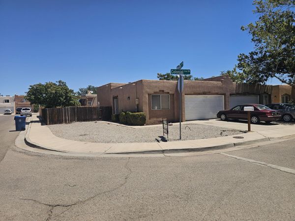 460 Colonial Avenue SW, Los Lunas, NM 87031