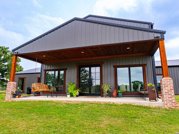 3350 FM 1104, Kingsbury, TX 78638