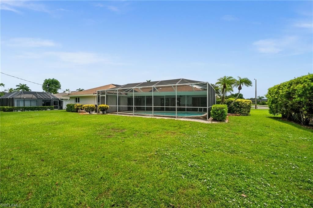 421 Palm River Blvd, Naples, FL 34110 Photo