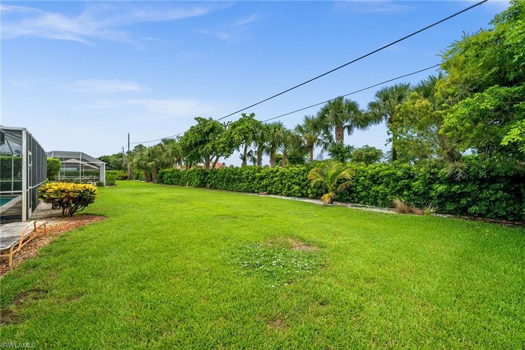 421 Palm River Blvd, Naples, FL 34110 Photo