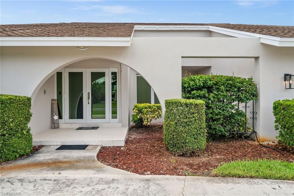 421 Palm River Blvd, Naples, FL 34110 Photo
