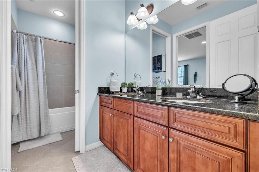 8957 Malibu St , Unit 503, Naples, FL 34113 Photo