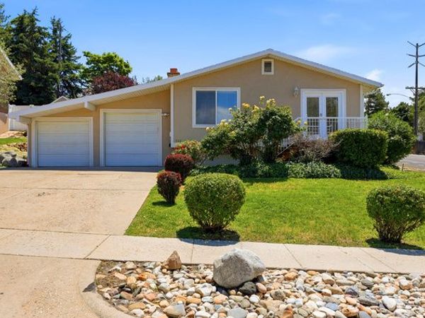 2312 E CINNABAR LN , Salt Lake City, UT 84121