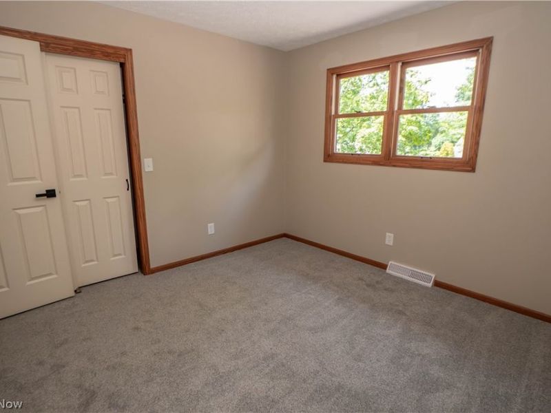 6104 Shipslanding Avenue NW, Canton, OH 44718 Photo 39