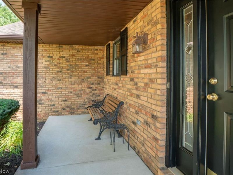 6104 Shipslanding Avenue NW, Canton, OH 44718 Photo 4