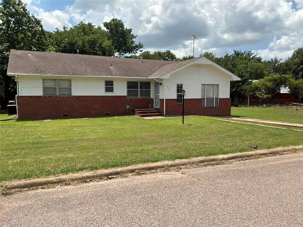 505 W Harrison Street, Maud, OK 74854