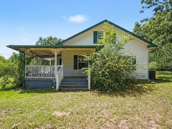 702 W Highland Street, Tecumseh, OK 74873