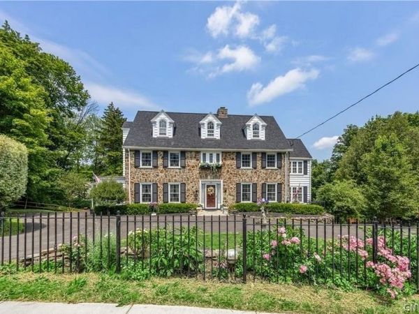 68 Paris Road, New Hartford, NY 13413