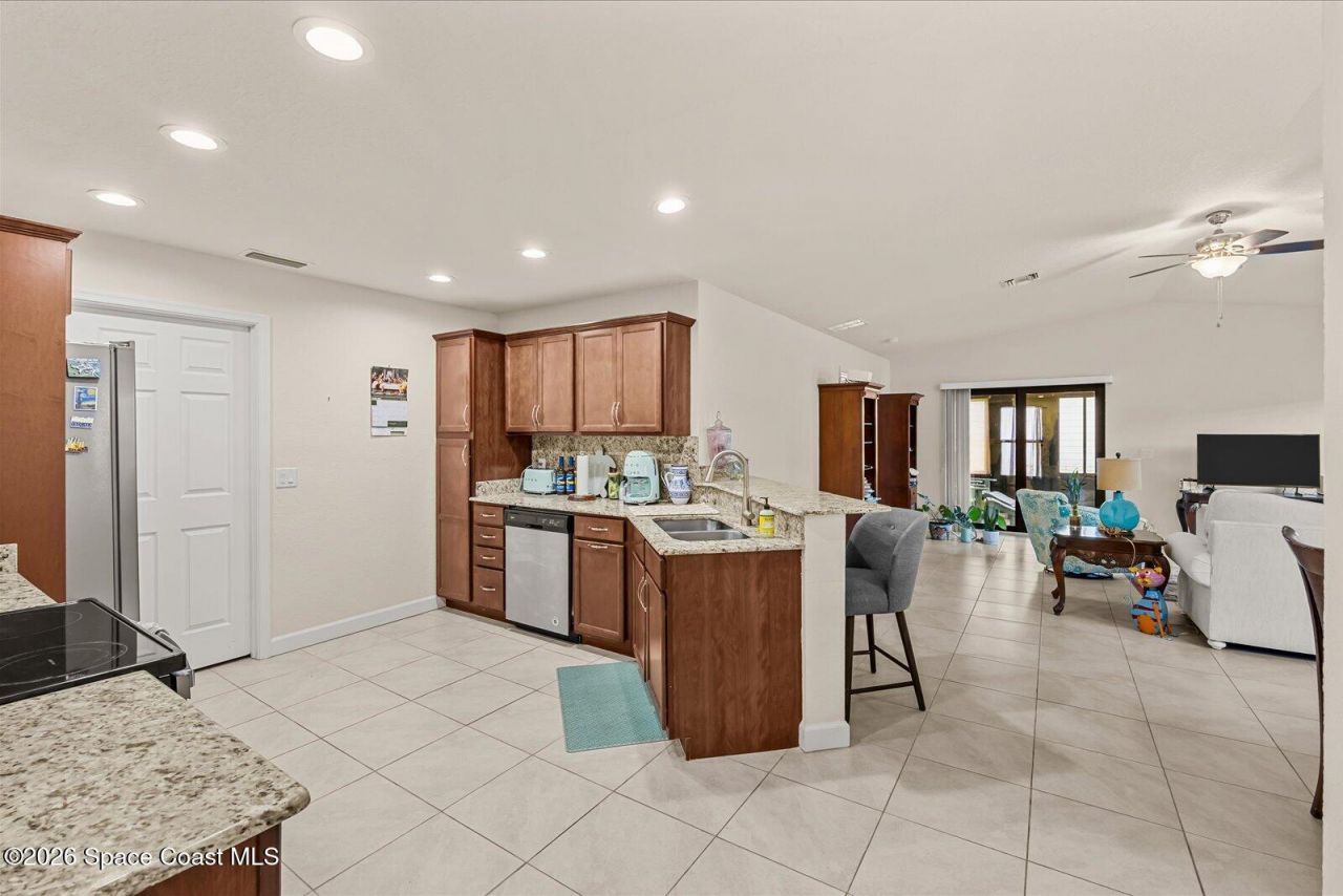 5 Danzar , Fort Pierce, FL 34951 Photo