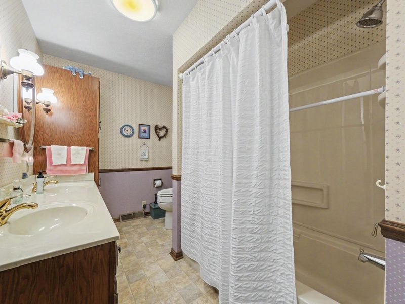 967 S Market Street, Galion, OH 44833 Photo 20