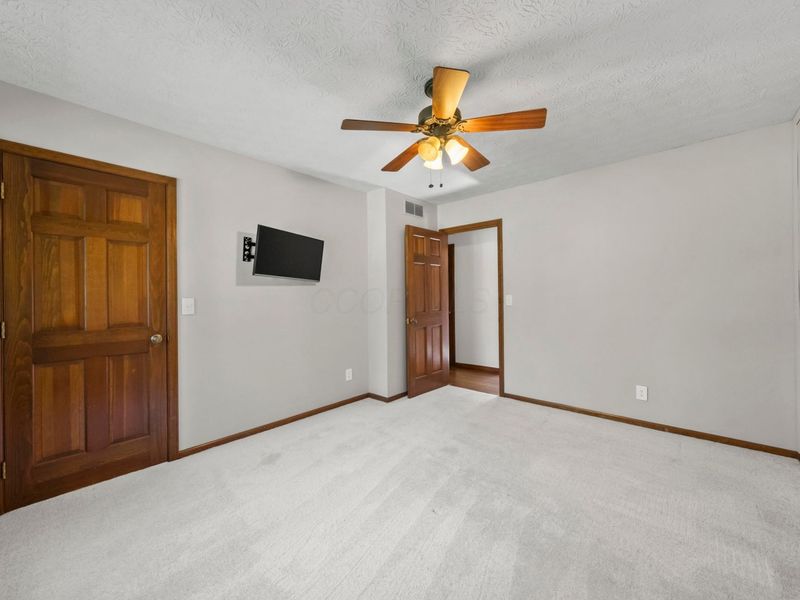 2028 Belangee Drive, Blacklick, OH 43004 Photo 32