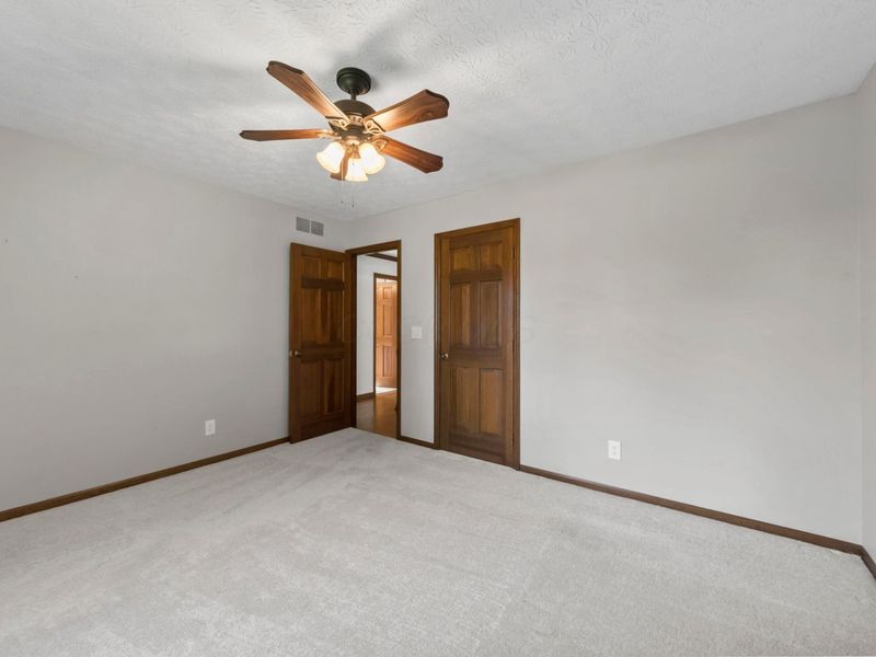2028 Belangee Drive, Blacklick, OH 43004 Photo 34
