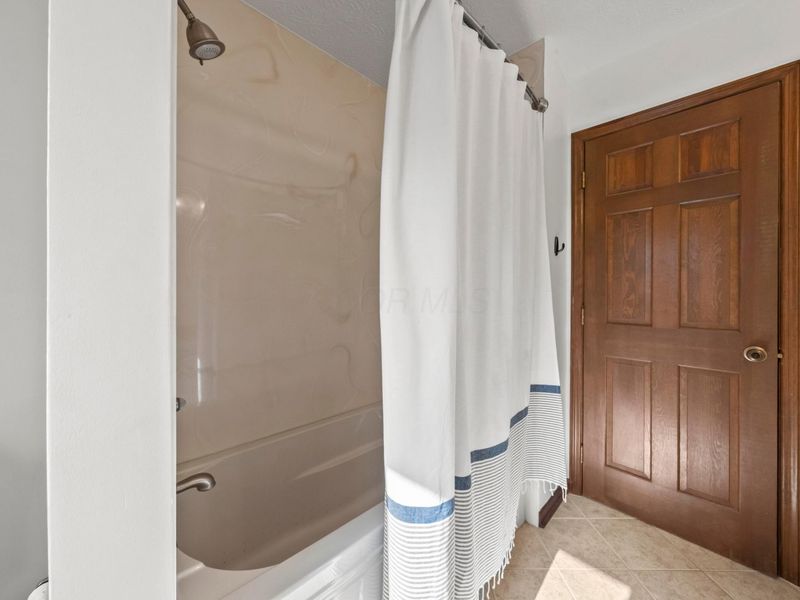 2028 Belangee Drive, Blacklick, OH 43004 Photo 38