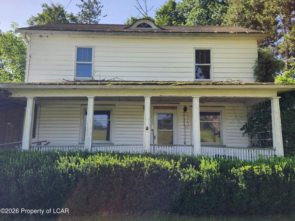 516 Hunlock Harveyville Road, Shickshinny, PA 18655