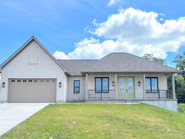 725 Ezra Drive, Taylor Mill, KY 41015