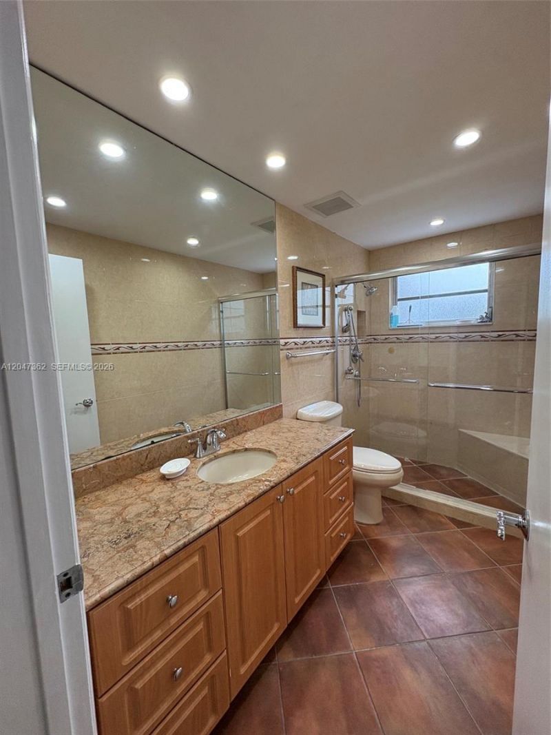 2928 SW 15th St , Miami, FL 33145 Photo