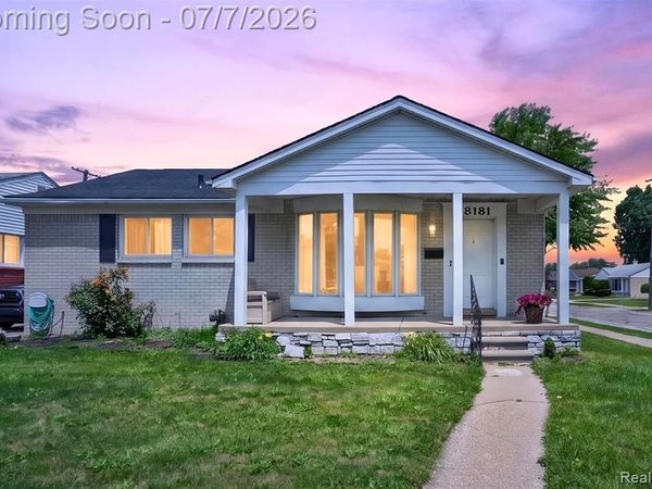 18181 Buckhannon Street, Roseville, MI 48066
