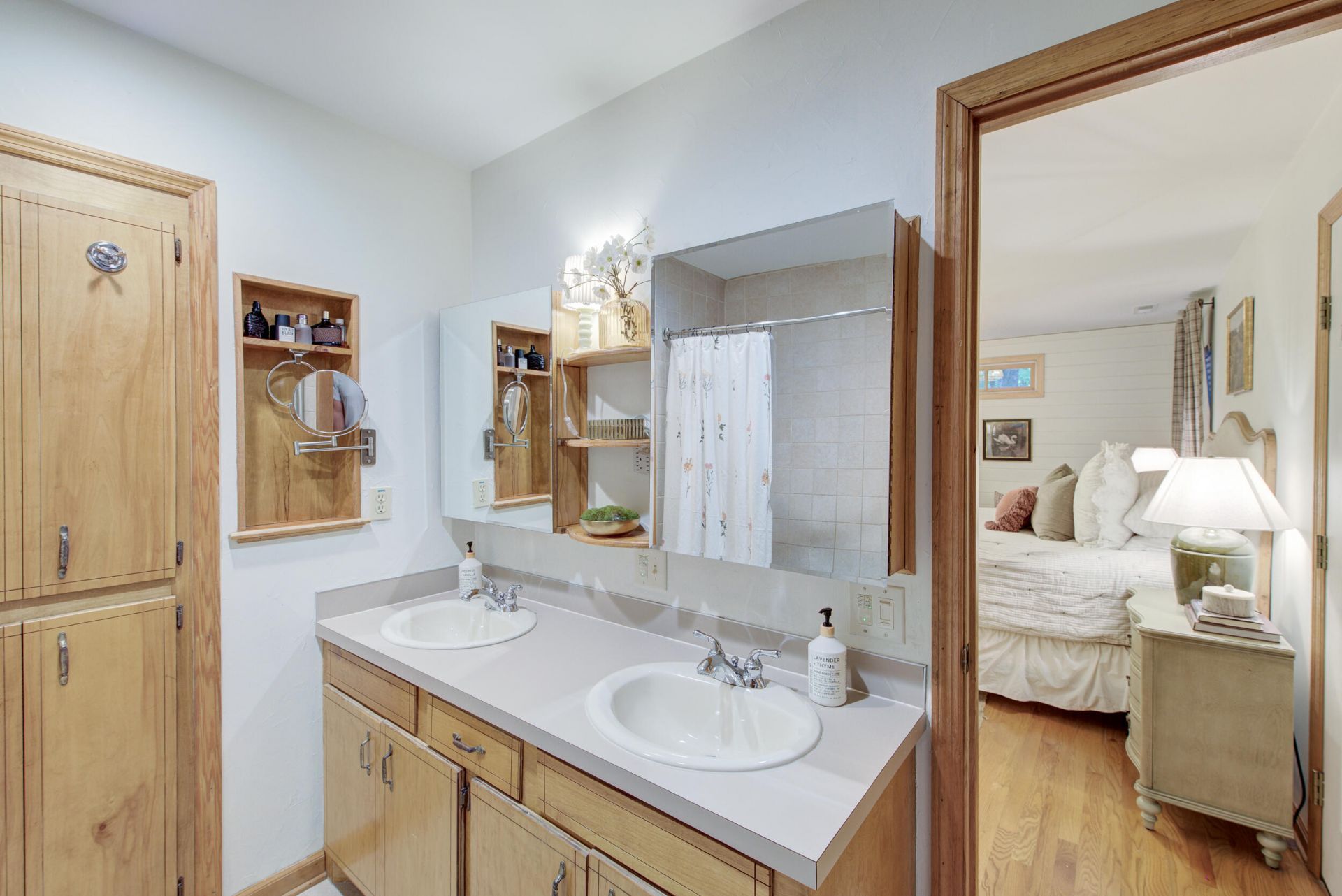 113 Deer Street Photo 17