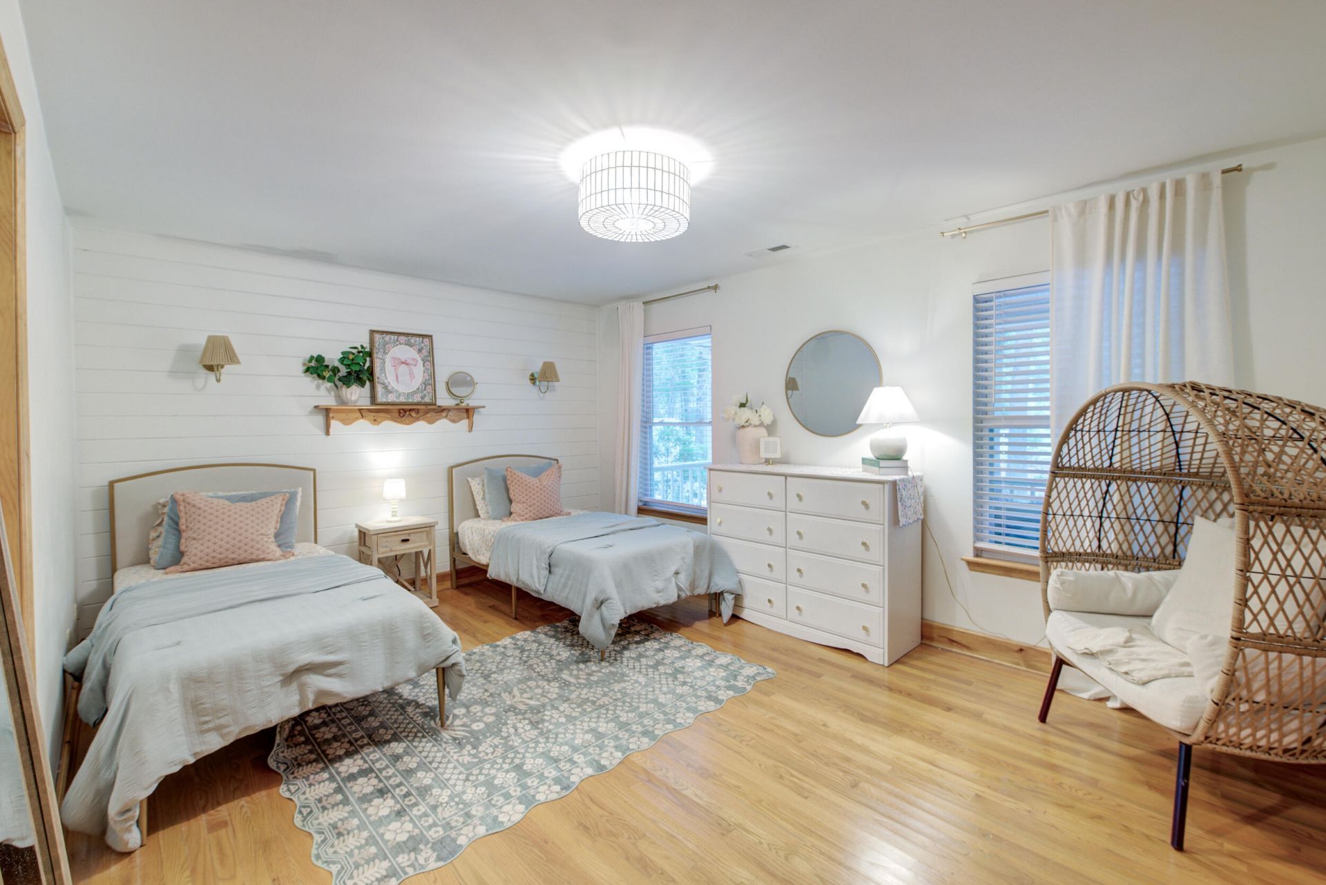 113 Deer Street Photo 18