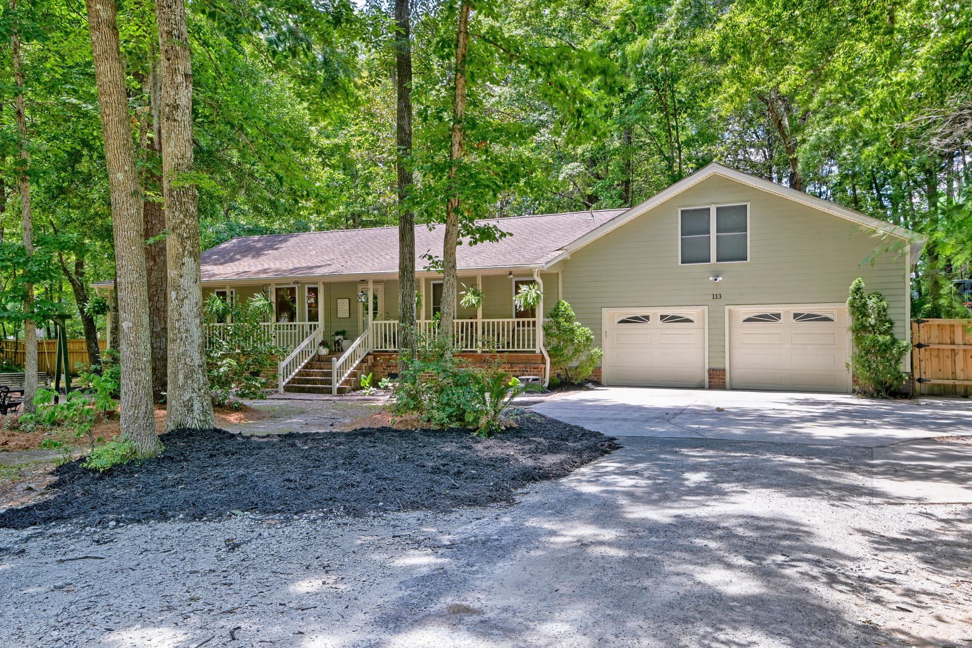 113 Deer Street Photo 28