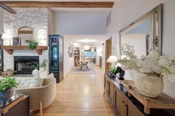 113 Deer Street photo 4