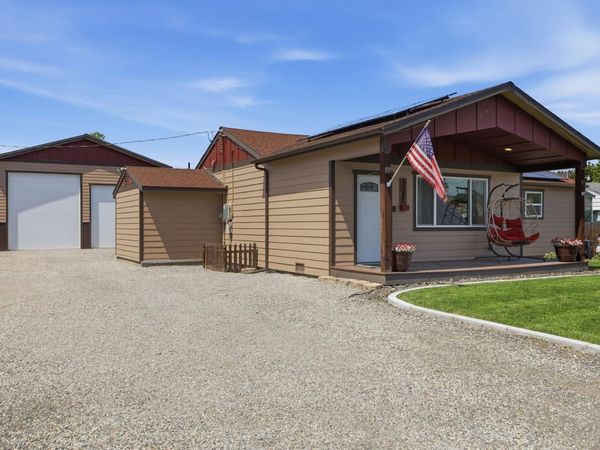 3617 N Center Rd, Spokane Valley, WA 99212