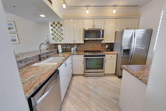 2601 Marina Isle Way, Unit 303, Jupiter, FL 33477 Photo