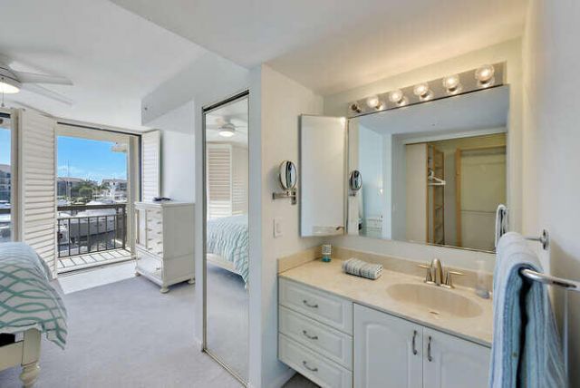 2601 Marina Isle Way, Unit 303, Jupiter, FL 33477 Photo