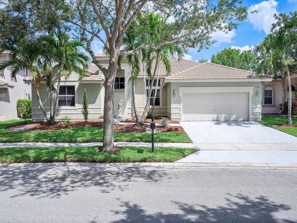 970 Greenwood Road, Weston, FL 33327