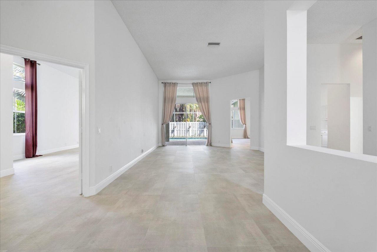 970 Greenwood Road, Weston, FL 33327 Photo