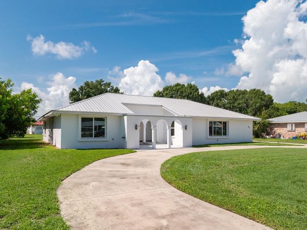 312 De Soto Avenue, Clewiston, FL 33440