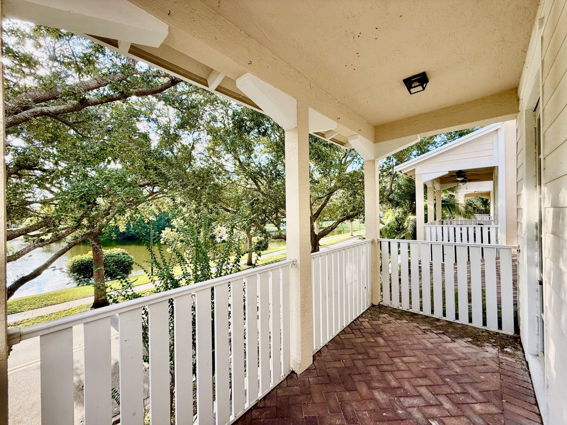 335 E Thatch Palm Circle, Unit 104, Jupiter, FL 33458 Photo