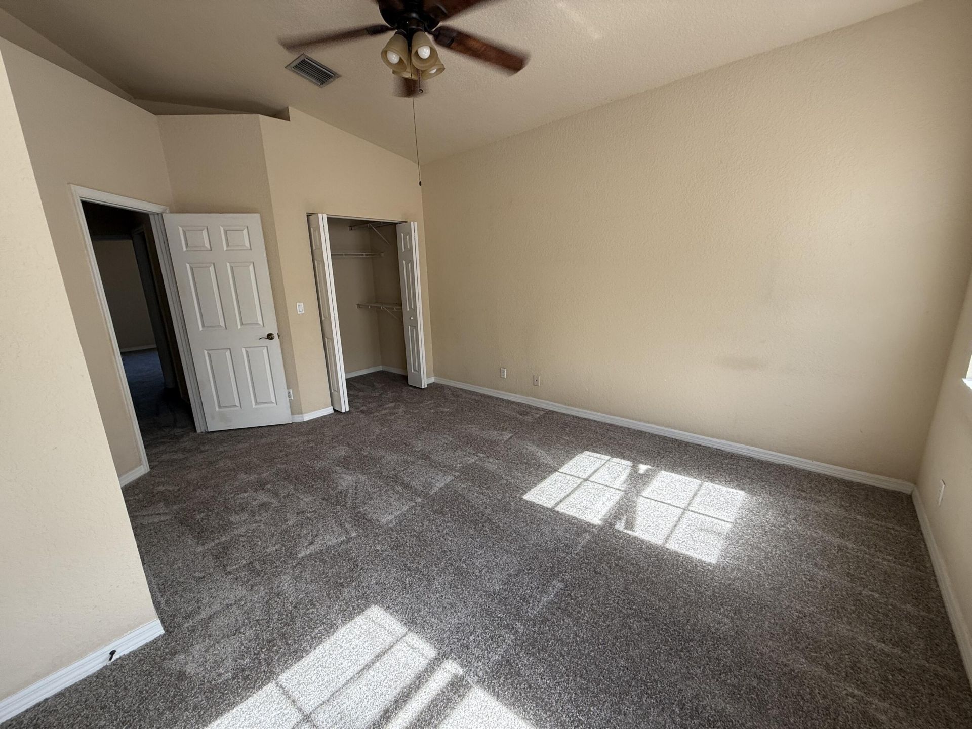 335 E Thatch Palm Circle, Unit 104, Jupiter, FL 33458 Photo