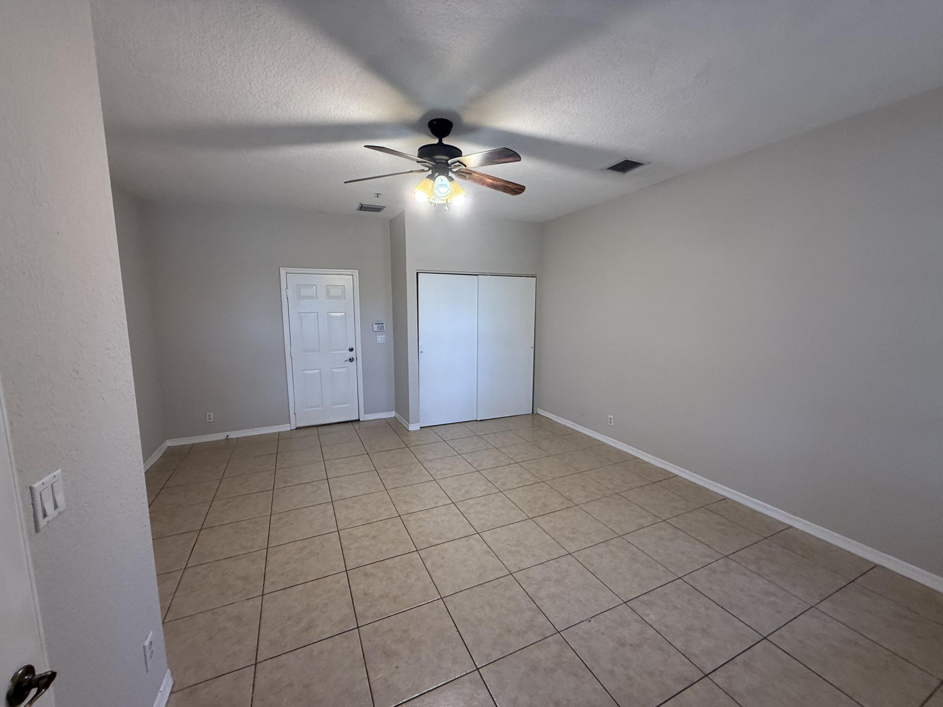 335 E Thatch Palm Circle, Unit 104, Jupiter, FL 33458 Photo
